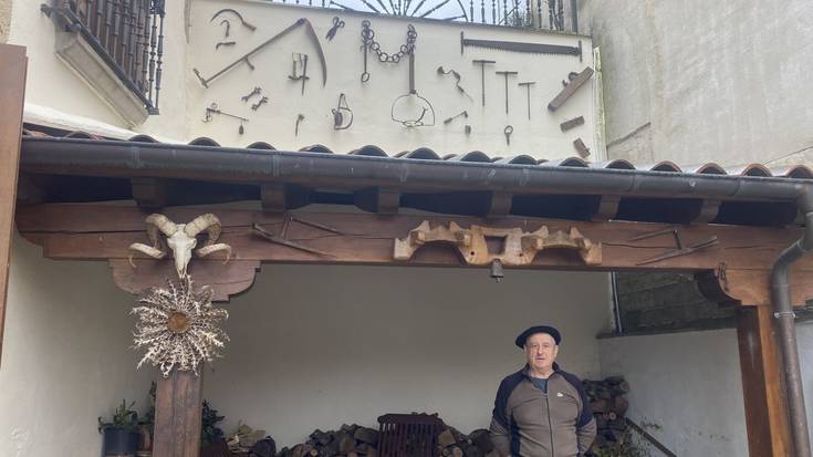 "Maizan etxeko lan tresnak dira guztiak"