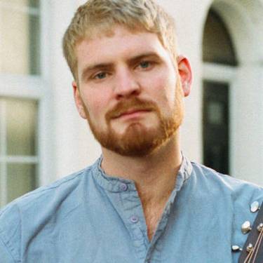 Gwilym Bowen Rhys abeslariaren zuzenekoa