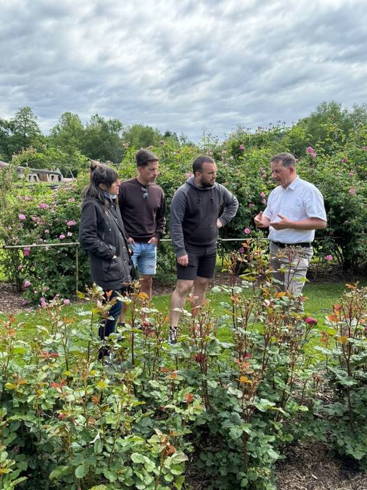 "Besteek martxan dutena ikusi, gurea hobetzeko"