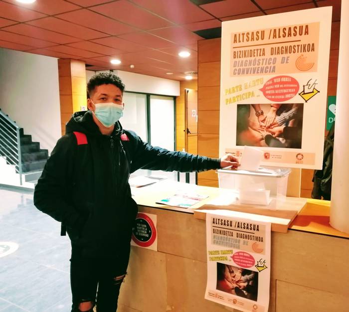 Altsasuarrek herriko bizikidetza planean parte-hartzeko aukera dute