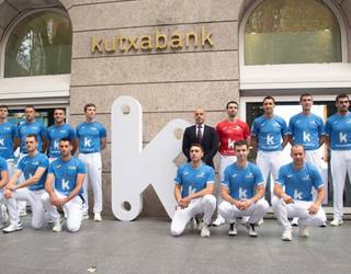 Zurrumurrua konfirmatu da