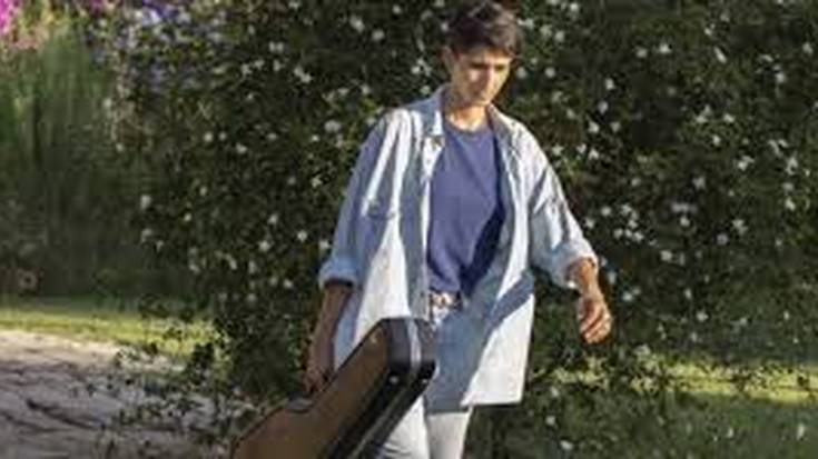 'Flores para Antonio' filmaren emanaldia