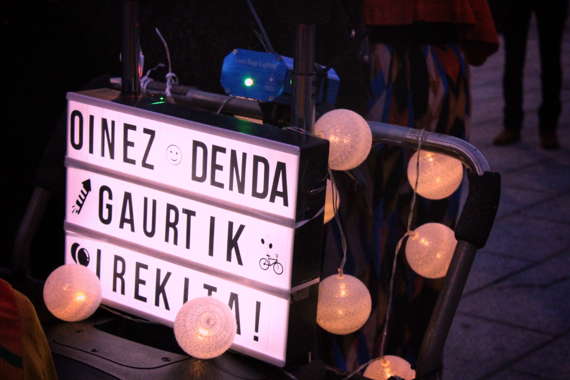 Nafarroa Oinezek denda zabaldu du