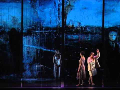 Salazarren obran oinarritutako antzezlanari saria