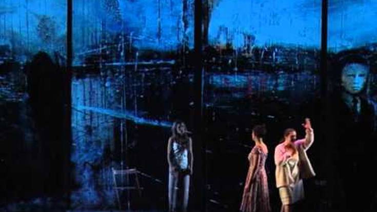 Salazarren obran oinarritutako antzezlanari saria