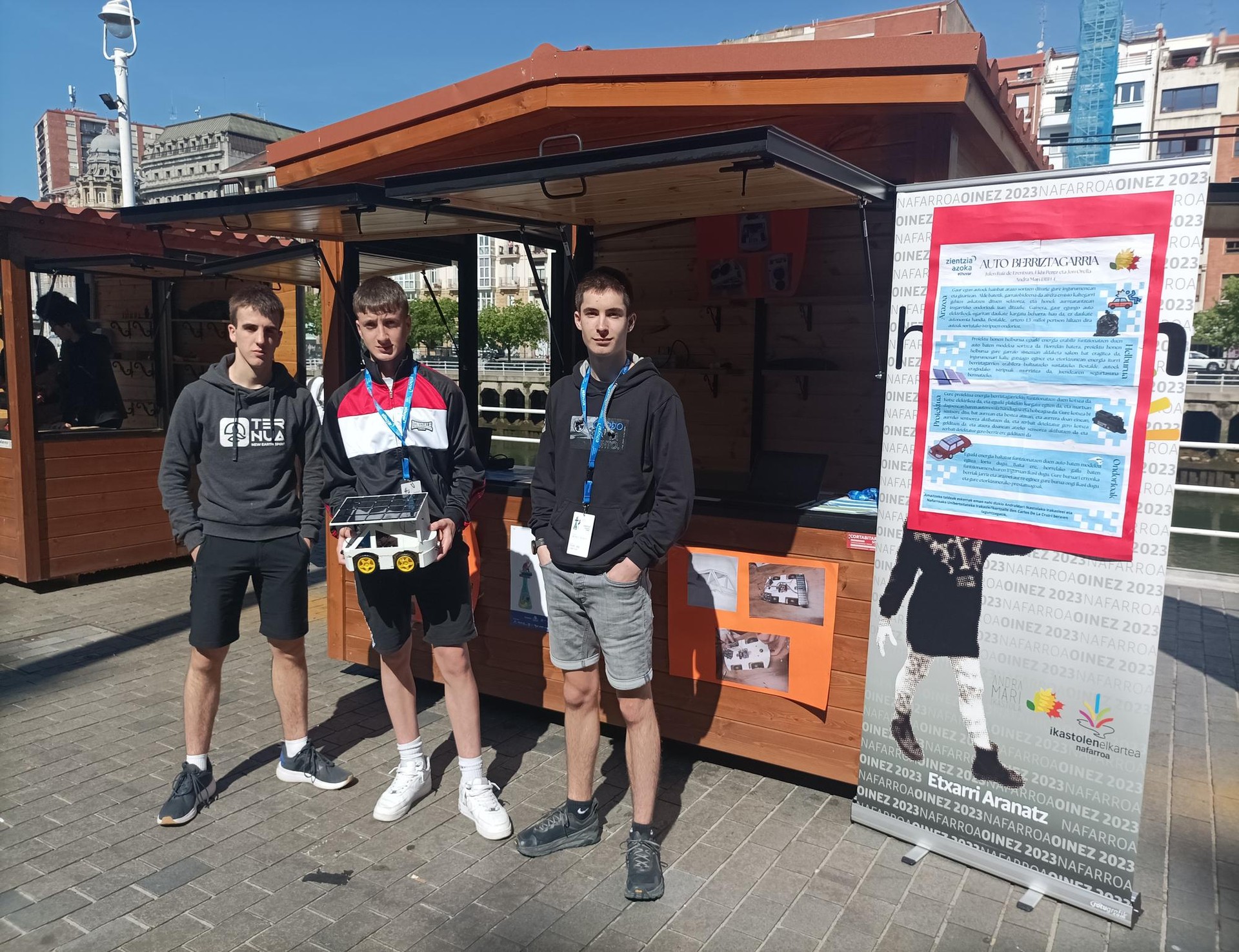 Auto berriztagarria, Elhuyar saritik Bartzelonara