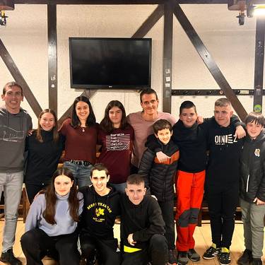 Eskolatik plazara bertso saioa