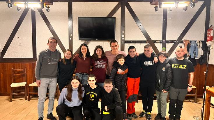 Bertso eskolatik oholtzara