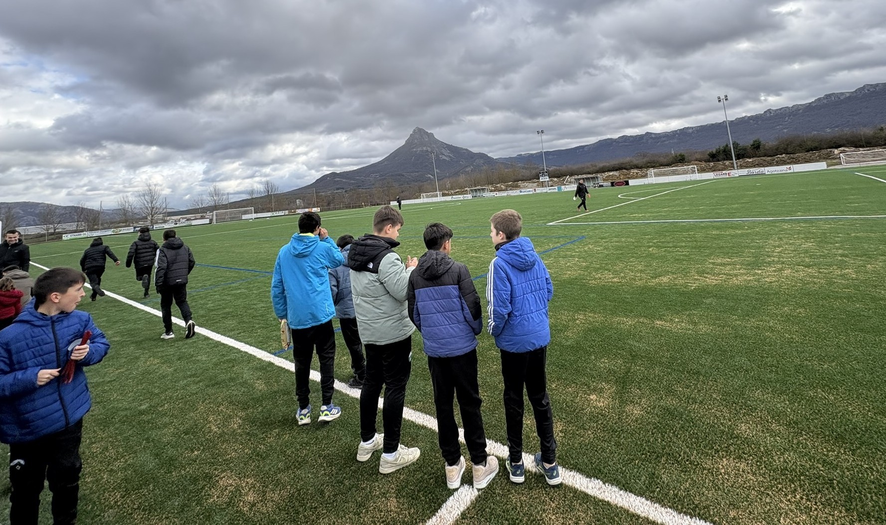 Etxarri Aranatz-en futbol denboraldi aurkezpena