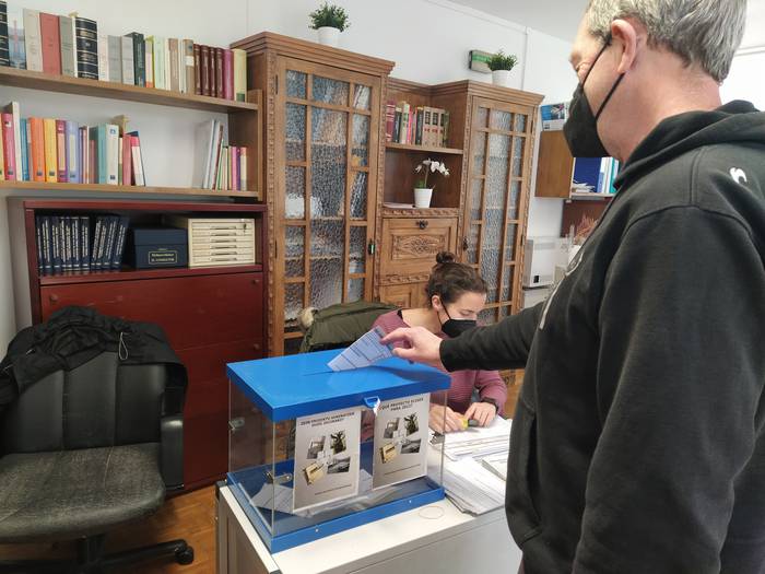 Parte hartze aurrekontuak aurrez aurreko boto emateko azken aukerak