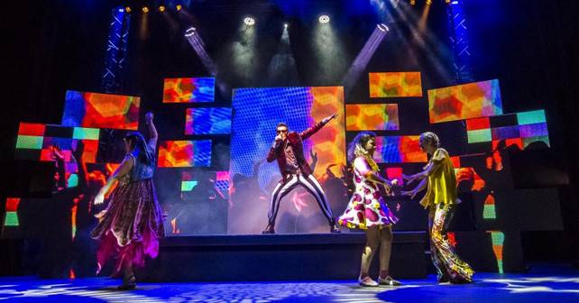 Las tres cerditas musikala eskainiko du L´Horta Teatre konpainiak
