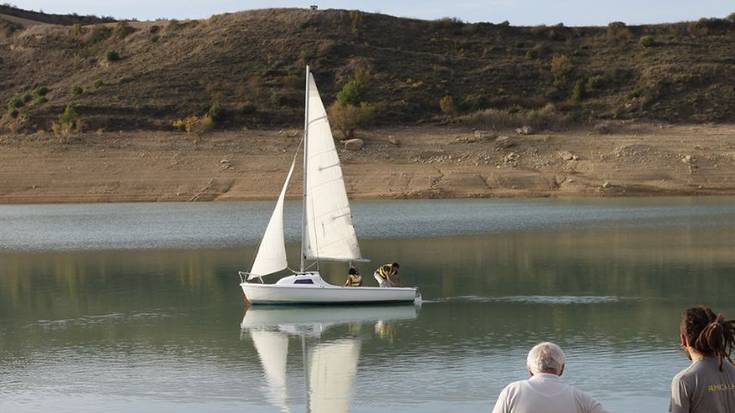 '180º Rumbo a la luz' film dokumentalaren emanaldia