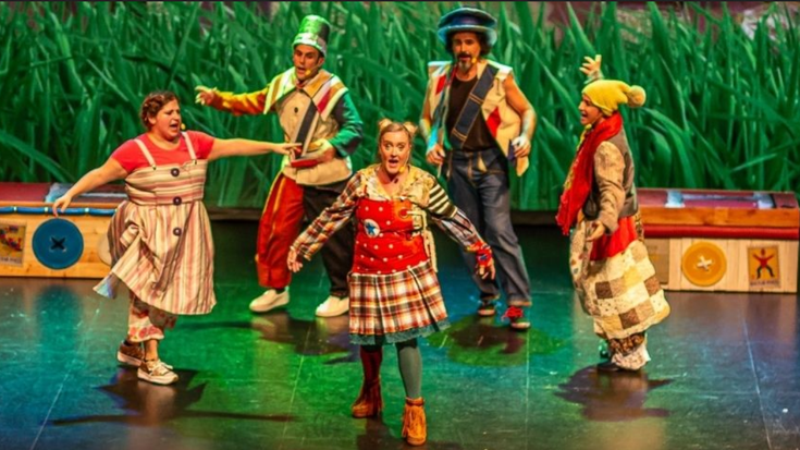 'Txiki' antzezlanaren emanaldia