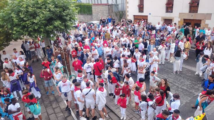 Santa Ana festak Olaztin
