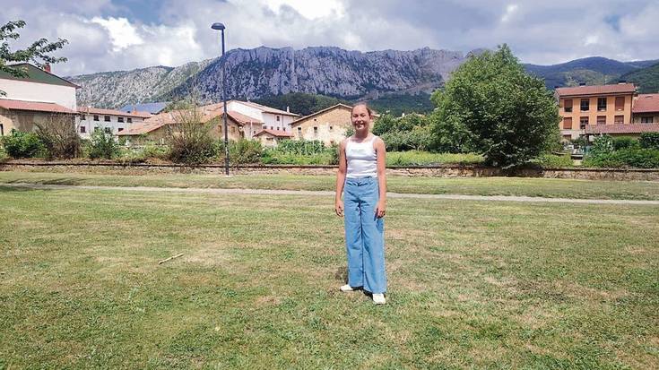 "Aurten hipika txapelketetan parte hartu dut"