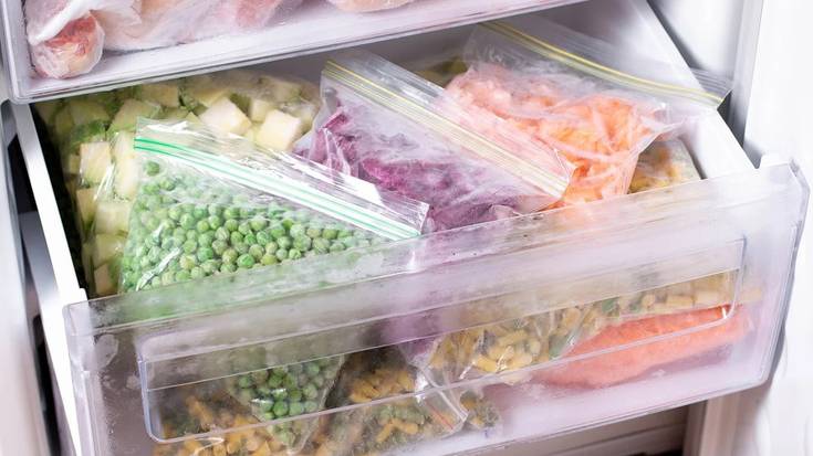 Asteburuko gauzak, politika, izoztutako janaria eta azken orduko albisteak