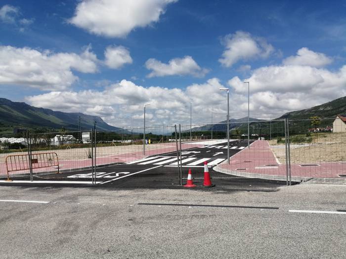 Udala dozena bat partzela eraikigarri saltzeko plegua prestatzen ari da