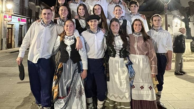 "Denbora daramagu guztia prestatzen, eta gogotsu gaude, bai"