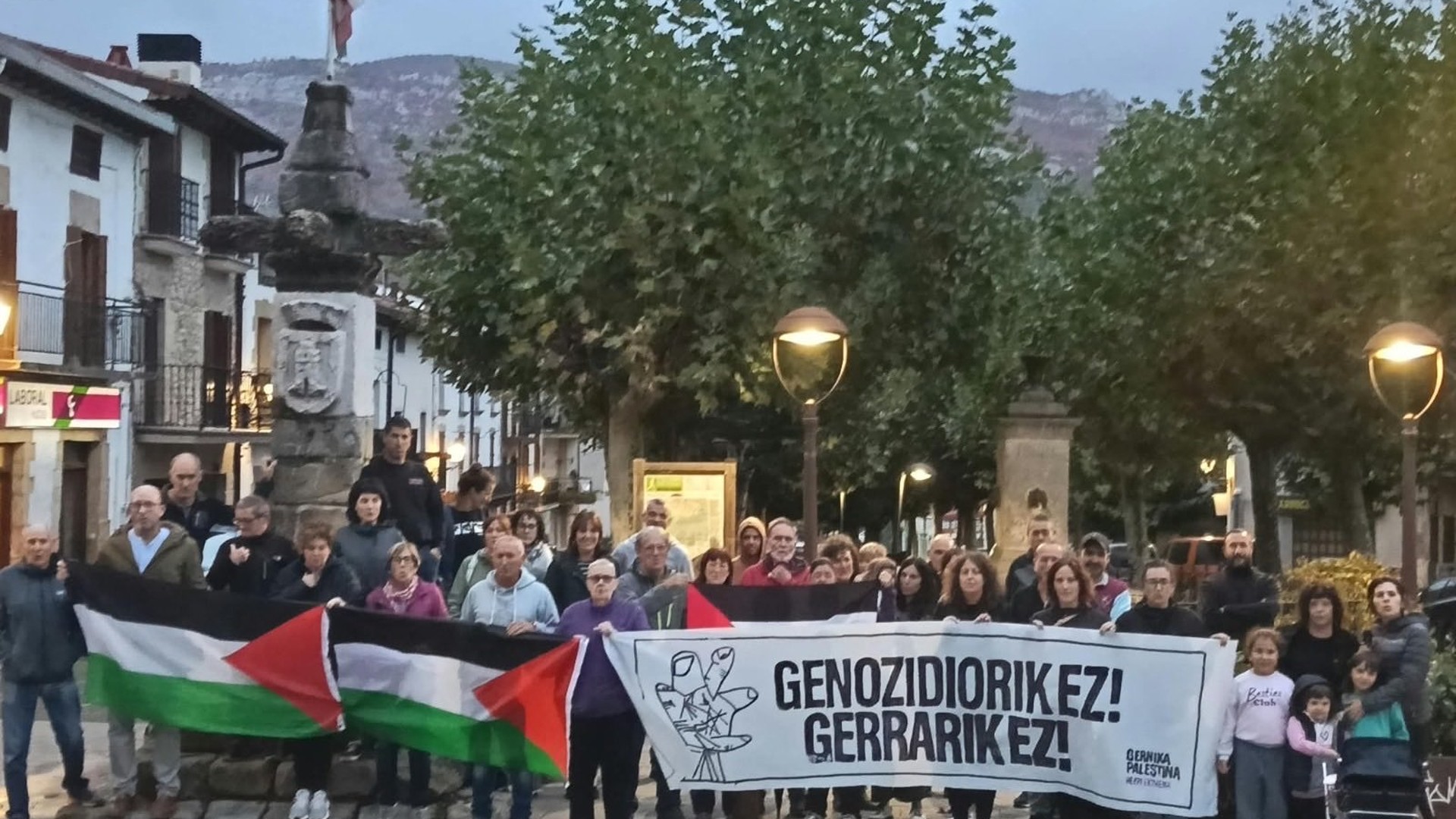 Palestinako genozidioa salatu dute