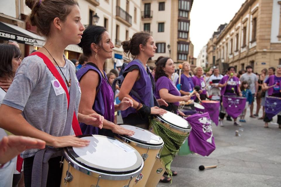 Batukada feministetako kideen topaketa asteburuan 