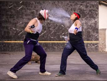 Xabier Artieda eta Lorena Arangoaren 'Aranburugoitiarrak'