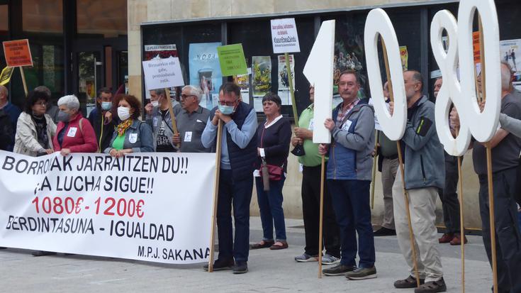 Pentsiodunen mugimenduak Iruñeko manifestazioan parte hartzera deitu du