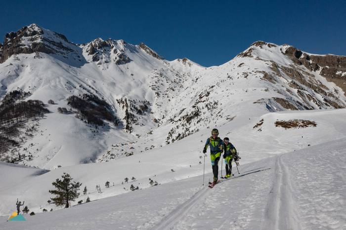 200 eskiatzaile Bandres-Karoloren Memorialean