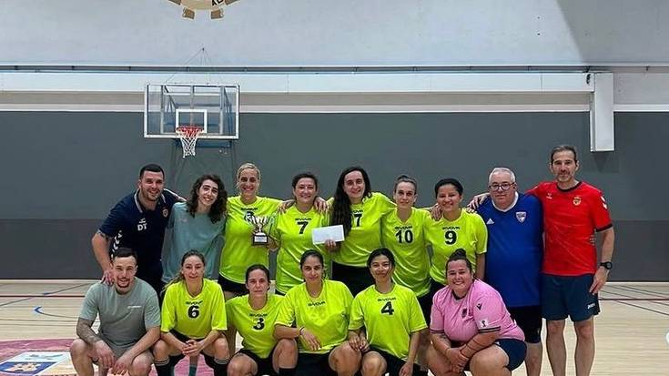 Mendialdea, Altsasuko nesken futsal torneoko garailea