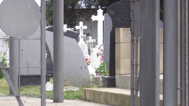 Domu santu eguna, gertuago