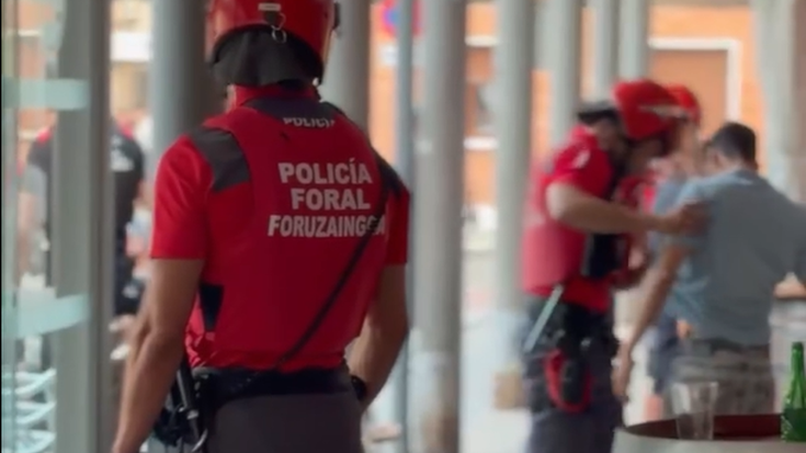 Foruzaingoak taberna bat miatu zuen