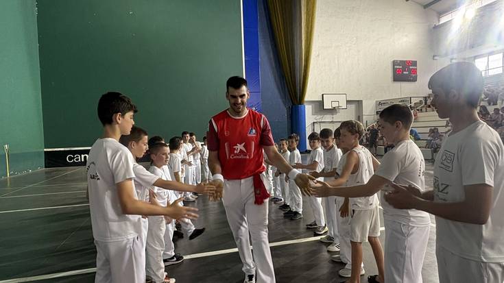 Arbizuk Joseba Ezkurdia omendu zuen