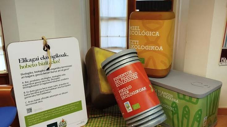 'Egin zaitez eko' erakusketa, Olatzagutian