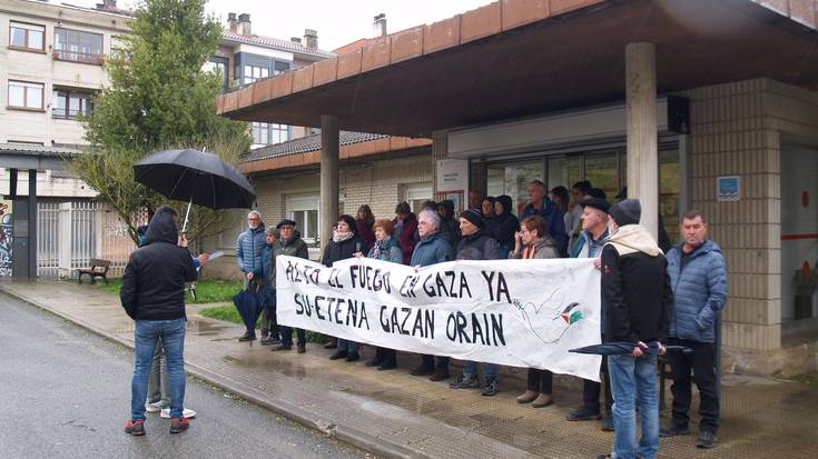 Kronifikatutako izuaren aurrean, Gazarako erantzun konprometitu eta solidarioak eskatu dituzte