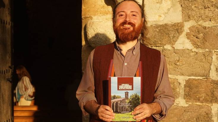 "Ibiltzeak oroitzapenak biziberritzen zituen"