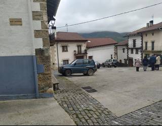 Kontzejuek populazioari eutsi diote