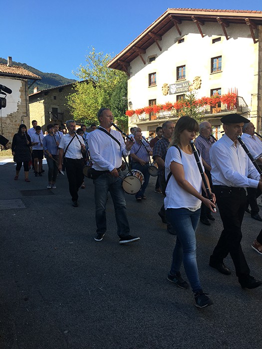 Sagasetak Euskal Herriko Txistularien elkartearen Urrezko domina jaso du - 13