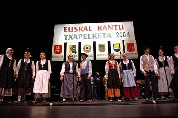 Sakandarrak Euskal Kantun 