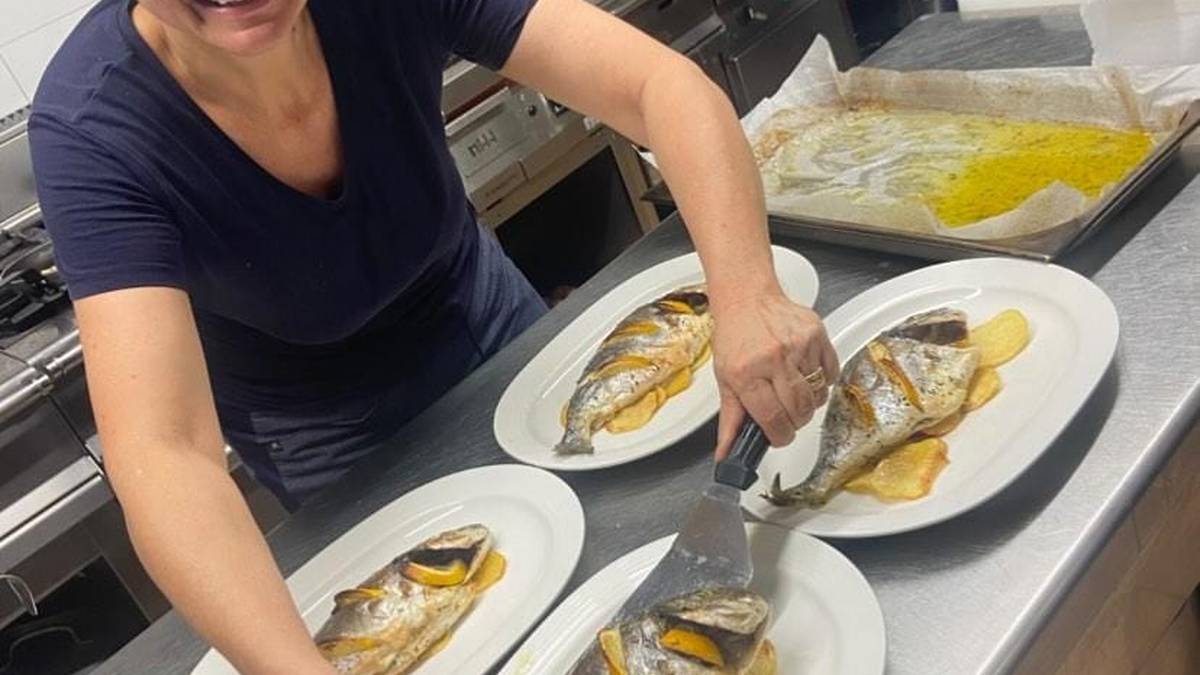 Arruazuko Ostatua (taberna-jatetxea)