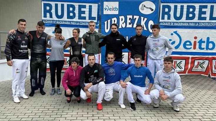 Bi lehengusuak, final handira