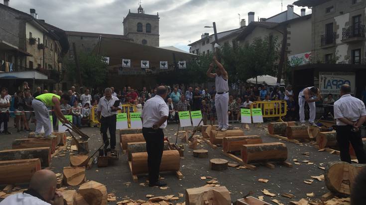 Asier Pellejero nagusi Lakuntzan