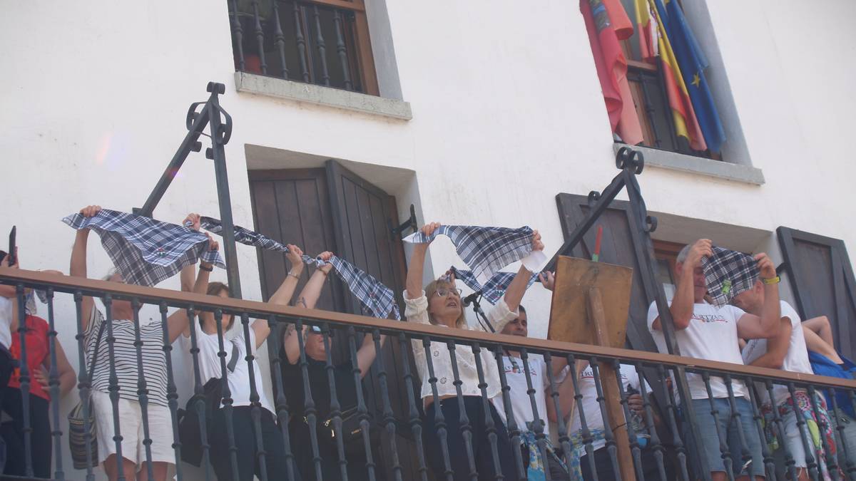 "Entzun dadila euskara, ozen eta harrotasunez"