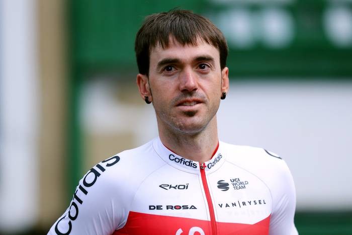 Txirrindularitza gara!!! Etapatzarra Arraten, Ion Izagirrerentzat etapa, eta podiuma, eta Pello Bilbaoren jaitsierekin ere gozatzen; itzulia Daniel Felipe Martinezentzat