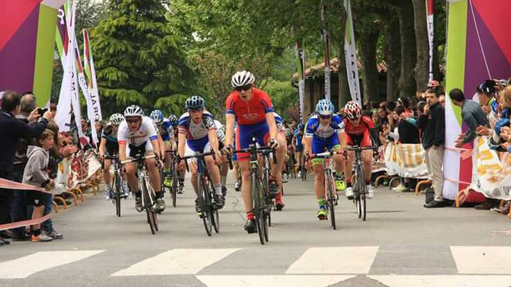 Josu Etxeberria 6.a eta Ailetz Lasa 8.a Abadiñon