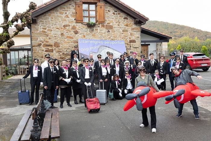 Lizarragabengoako aeroportua