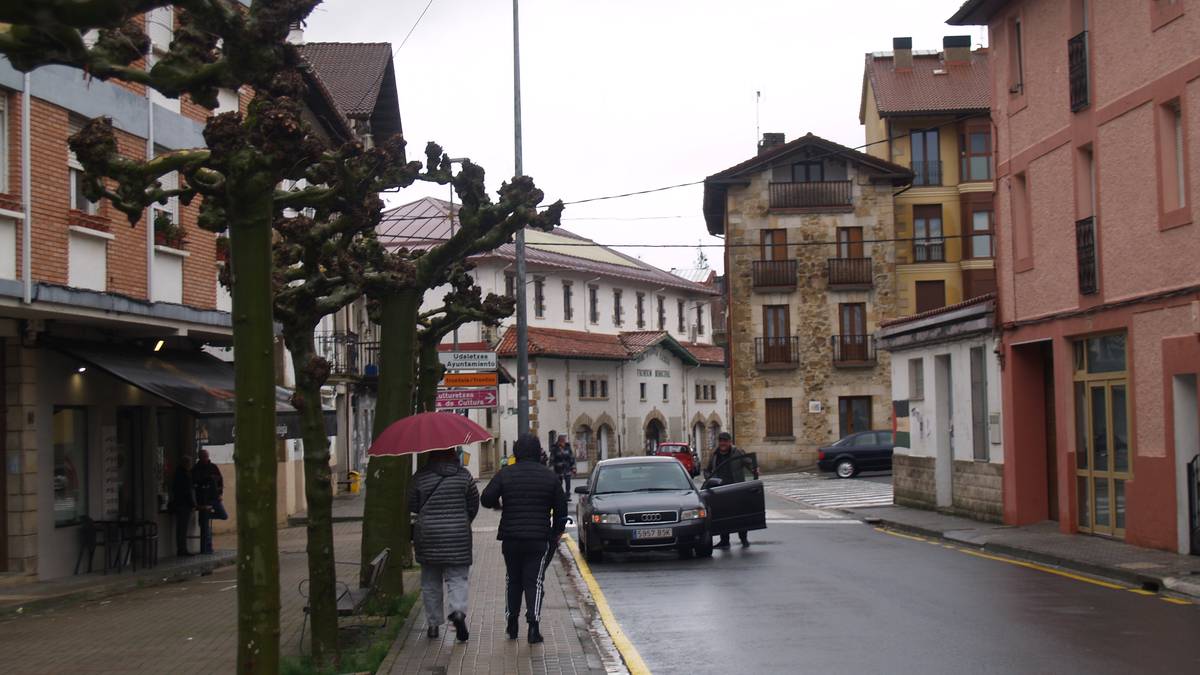 Trakzio mekanikoko ibilgailuen gaineko zerga ordaintzeko epea zabalik