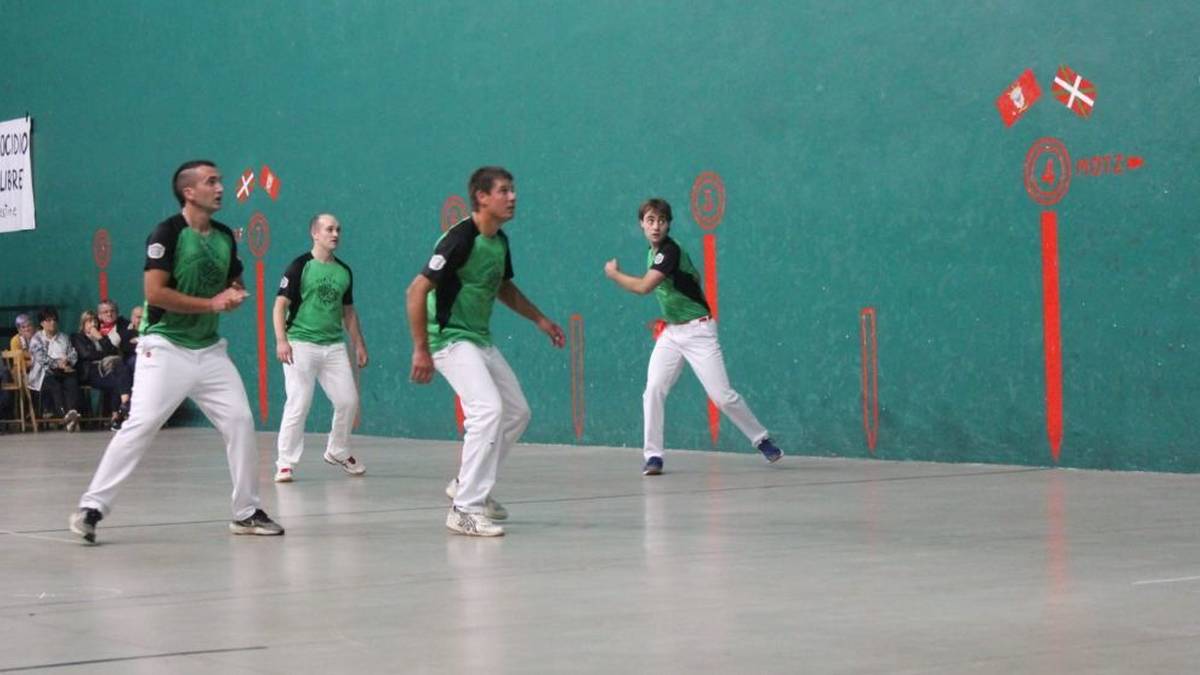 Ziordiko Doña Luzia Pilota Goxua Txapelketako finalak, jokoan