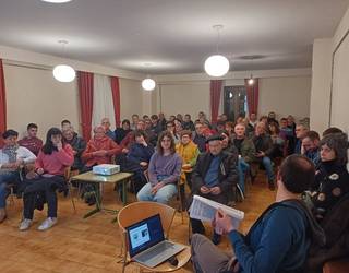 AHT egitasmoak alternatiba baduela azaldu diete urdindarrei