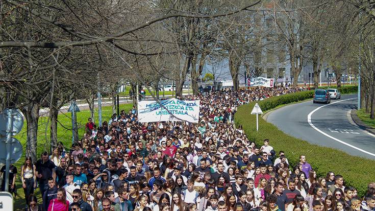 Ikasle Abertzaleak-ek greba deitu du