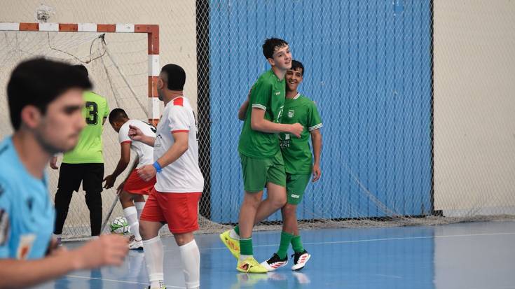 Areto futbola eta futbola