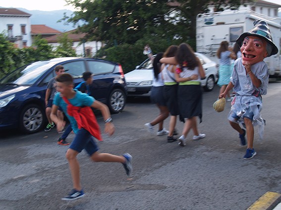 Burgik piztuko du festa